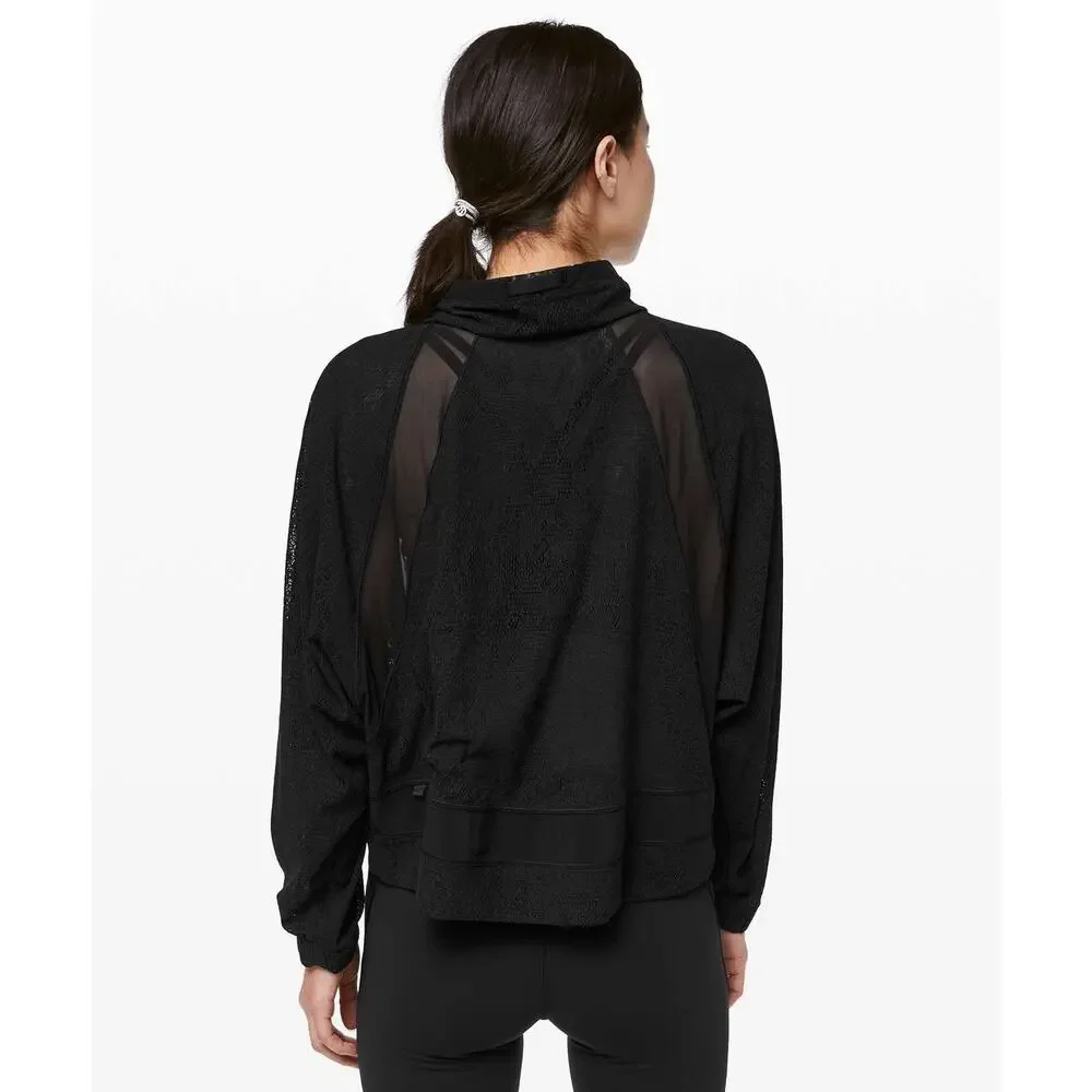 Lululemon In Depth Jacket Lace Combo Black Edition RARE Athletic Size 6 EUC - Picture 3 of 14
